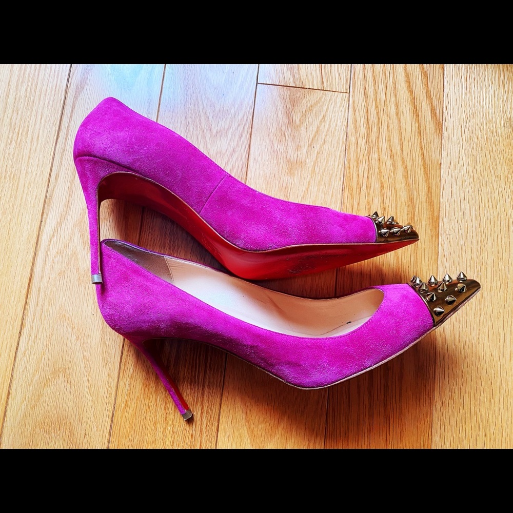 Chic Authentic Louboutin Heels Hot Pink & Golden Spikes - Picture 4 of 7